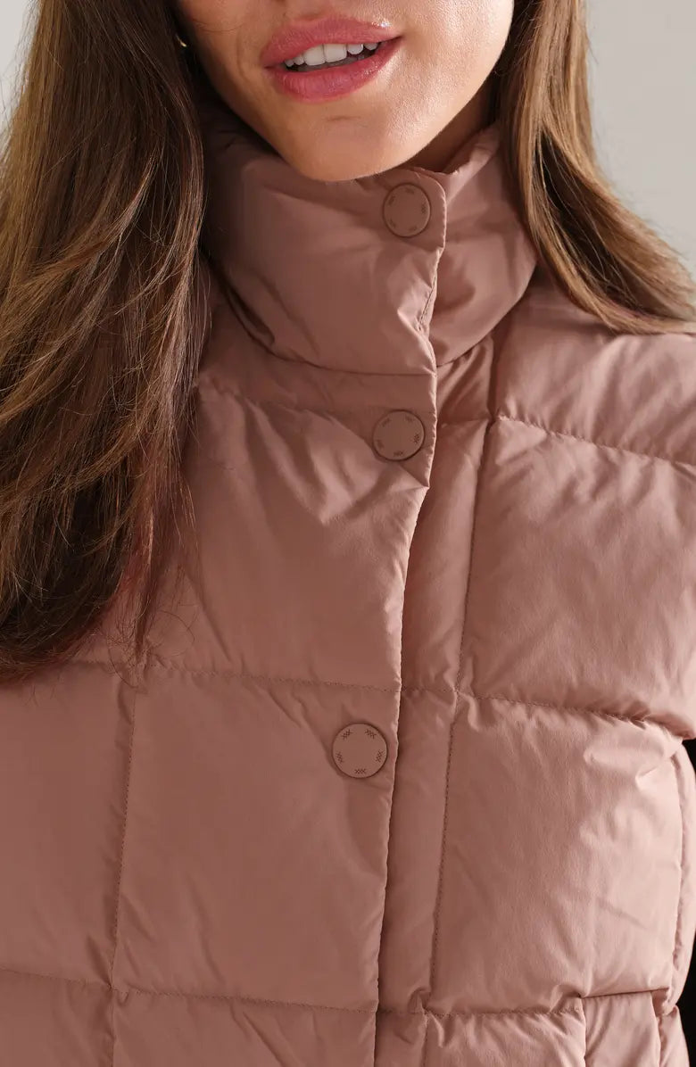 Powder Puffer Down Vest