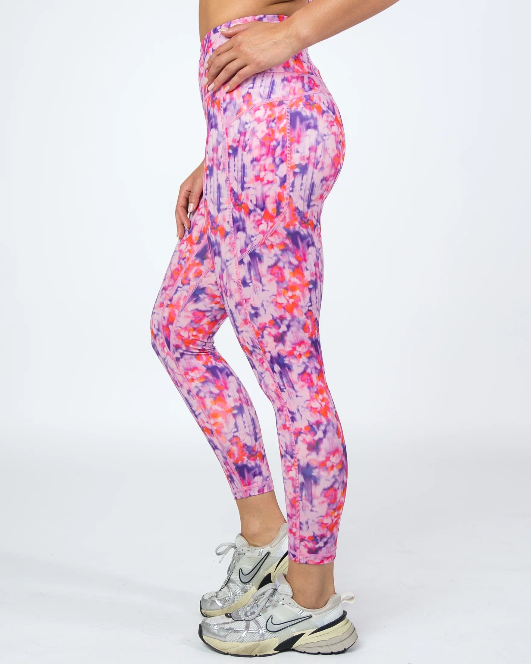Skin High Waisted Vinyasa 7/8 Capris